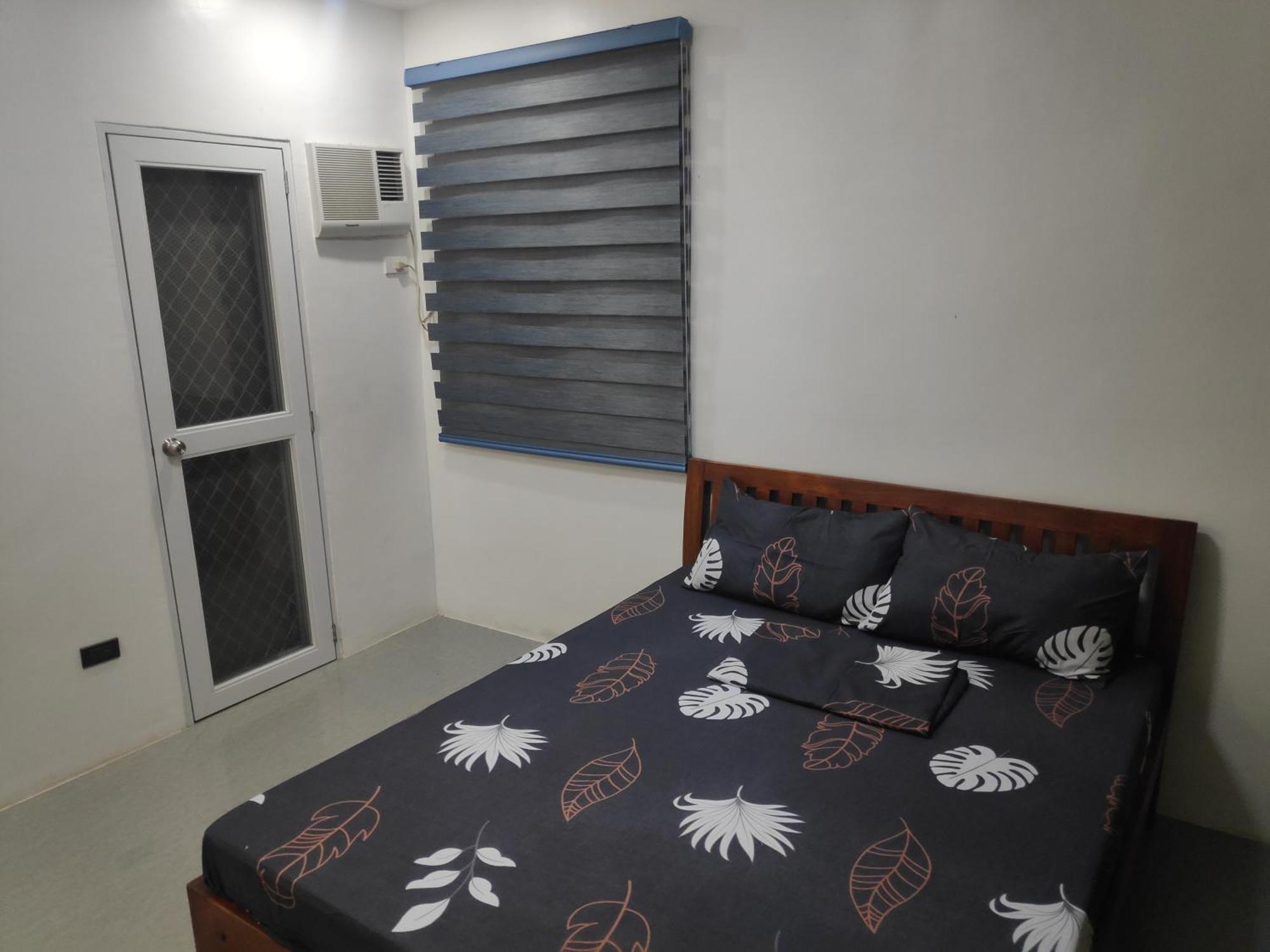 Tagaytay Staycation By Naya And Darla W Free Swimming Pool, Wifi & Netflix Tagaytay City Esterno foto