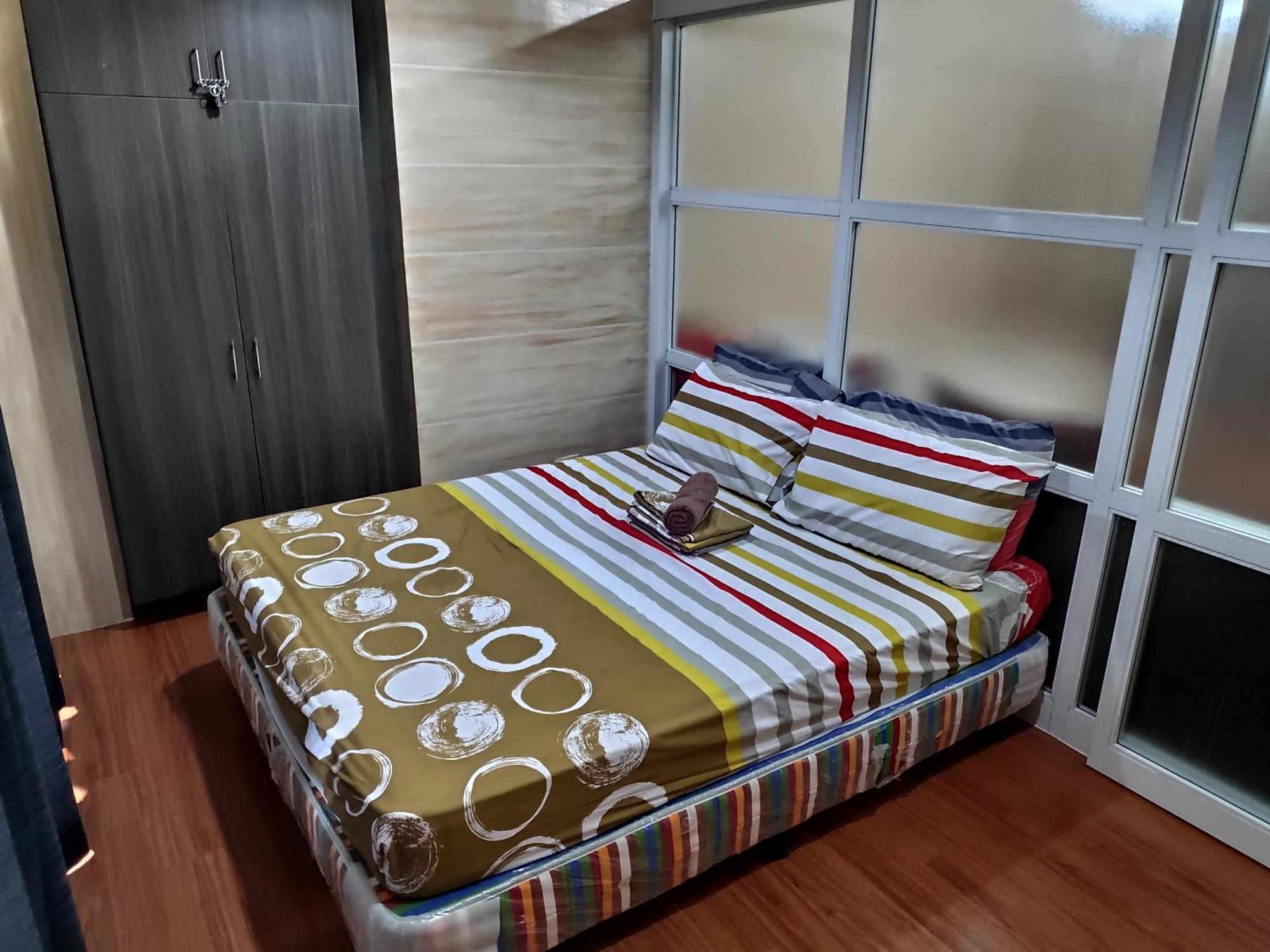 Tagaytay Staycation By Naya And Darla W Free Swimming Pool, Wifi & Netflix Tagaytay City Esterno foto