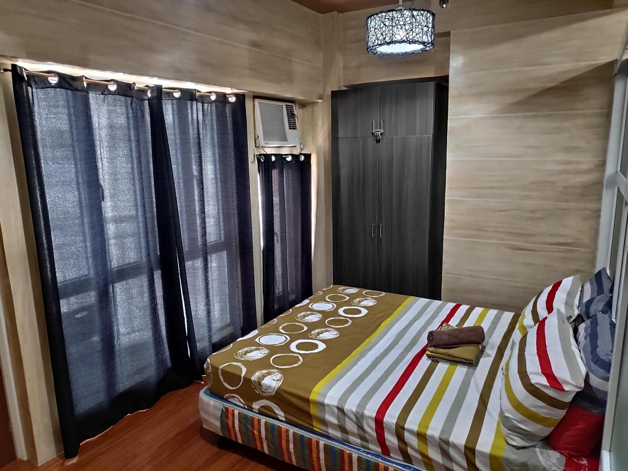 Tagaytay Staycation By Naya And Darla W Free Swimming Pool, Wifi & Netflix Tagaytay City Esterno foto