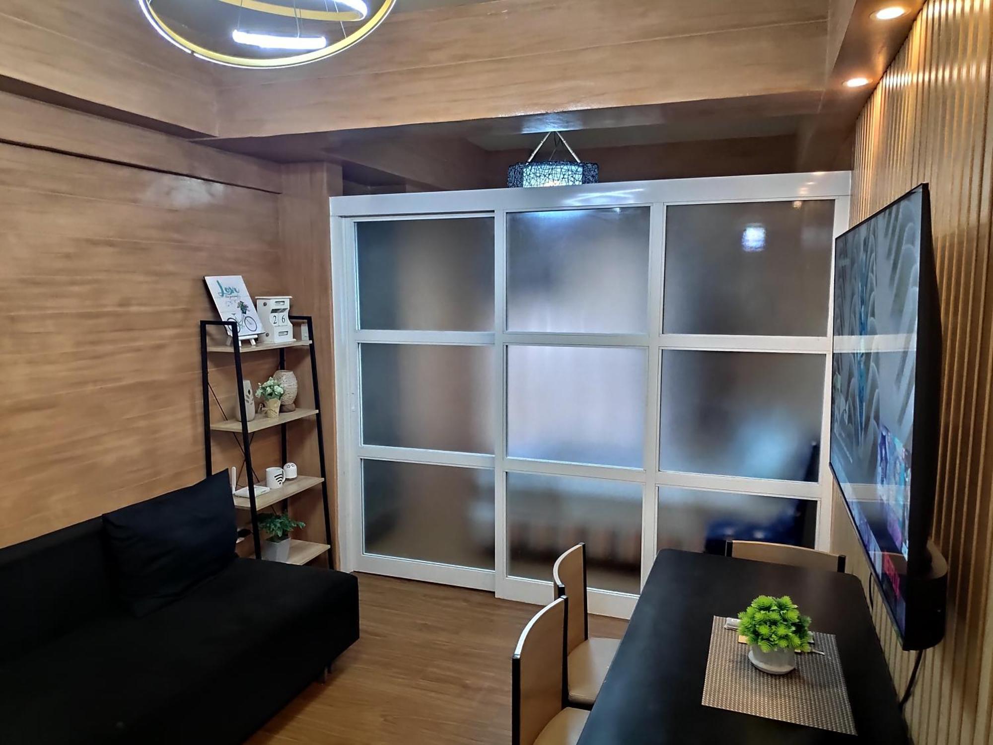 Tagaytay Staycation By Naya And Darla W Free Swimming Pool, Wifi & Netflix Tagaytay City Esterno foto