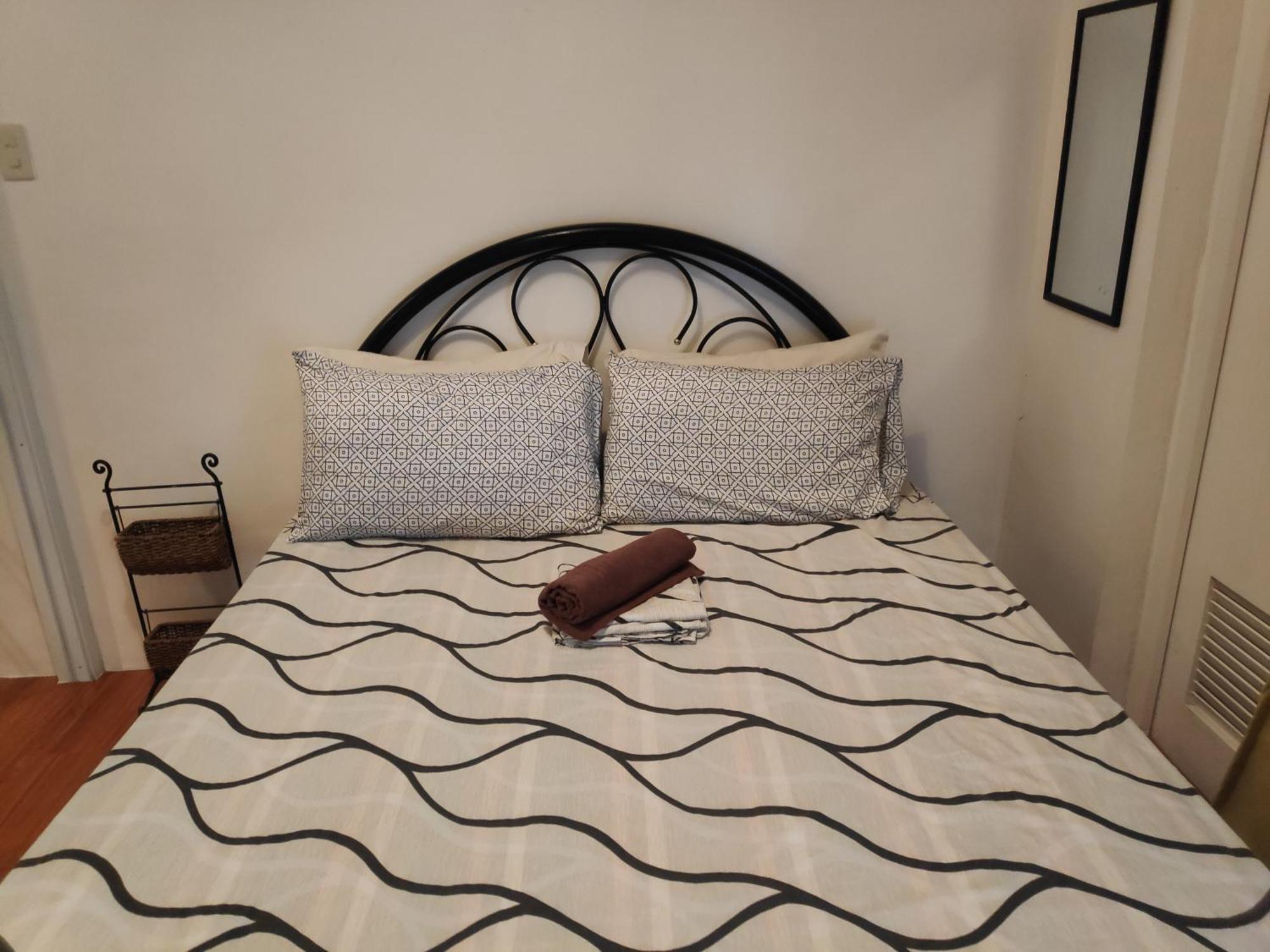 Tagaytay Staycation By Naya And Darla W Free Swimming Pool, Wifi & Netflix Tagaytay City Esterno foto