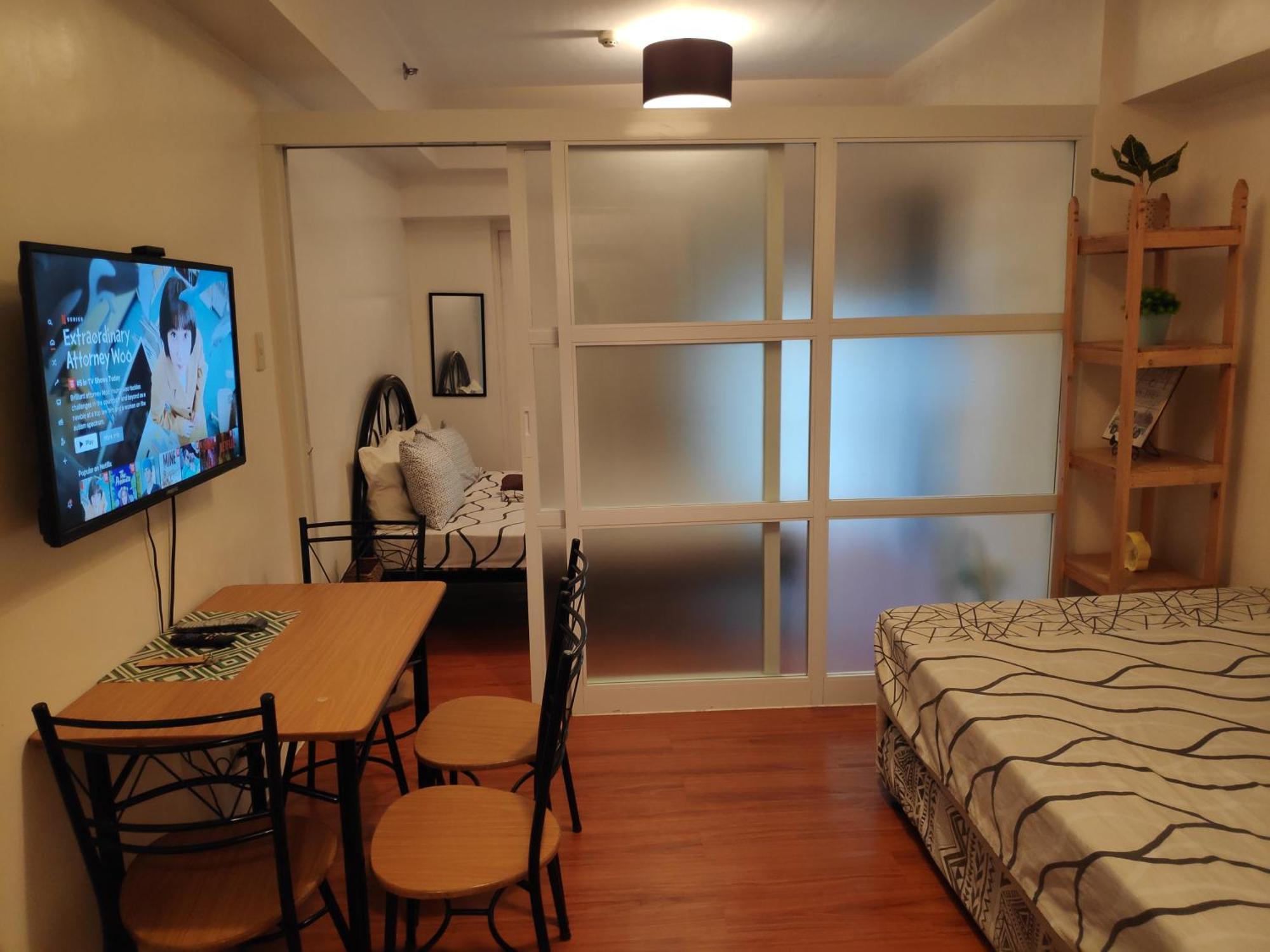 Tagaytay Staycation By Naya And Darla W Free Swimming Pool, Wifi & Netflix Tagaytay City Esterno foto